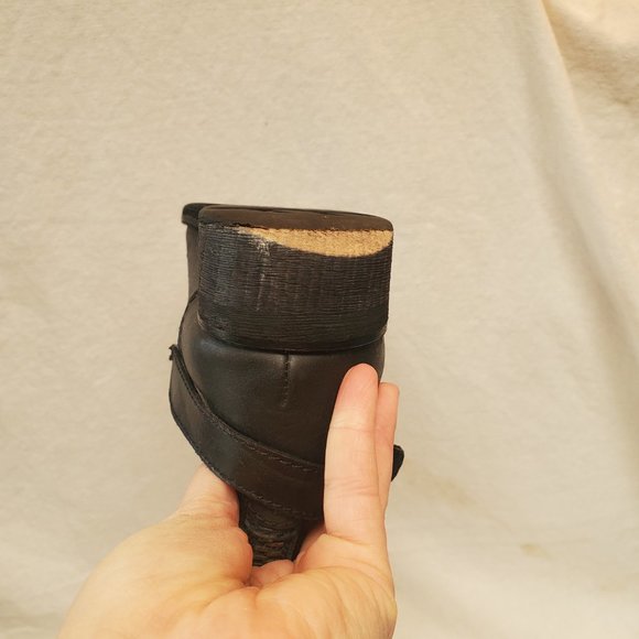 Modern Vice Queen Leather Boots - Picture 13 of 14